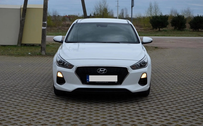 Hyundai I30 cena 46900 przebieg: 145000, rok produkcji 2018 z Sochaczew małe 326